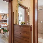 Two-bedroom In Apartman *