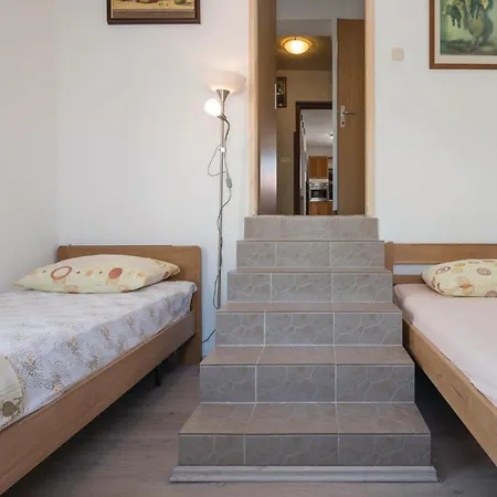 Two-bedroom In Apartman